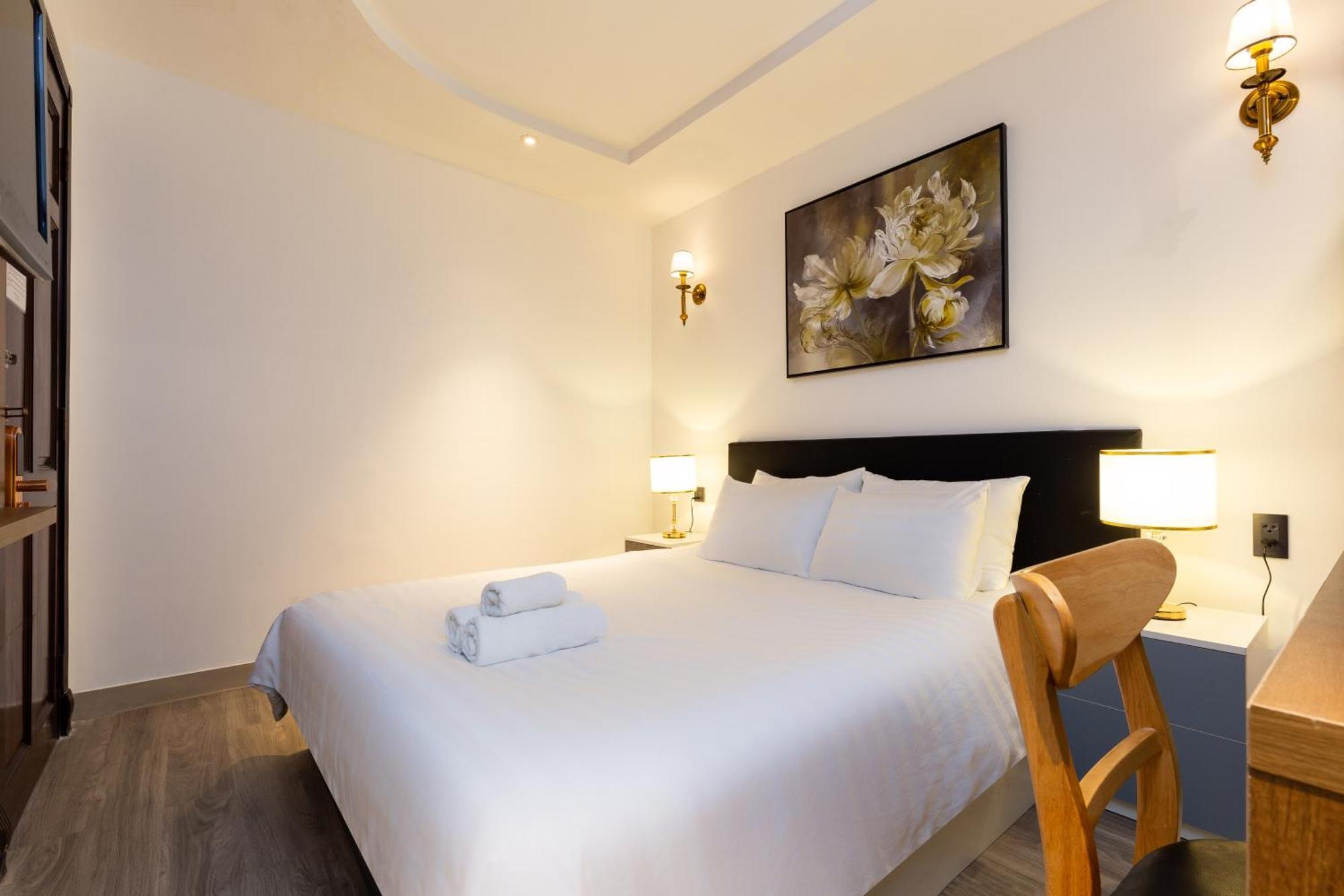 Hotel The Grand Apec & Ho Chi Minh City